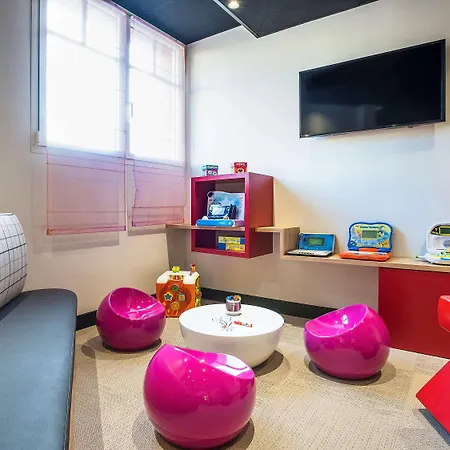 Ibis Styles Centre Hotel 3*