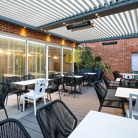 Ibis Styles Centre Hotel 3*